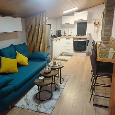 Maisonnette Cosy * La Llagonne